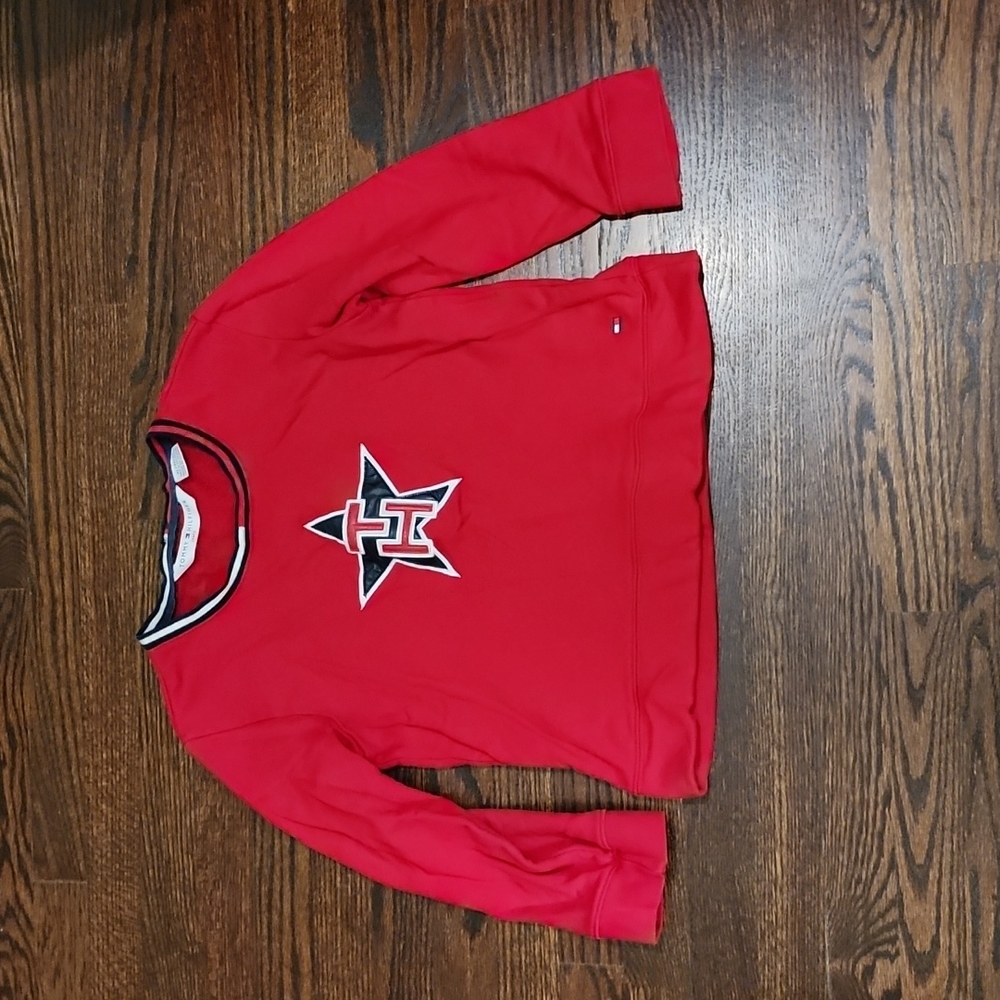 TH sweater